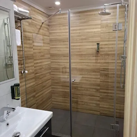 гор Aparthotel *