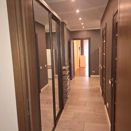 гор Aparthotel *