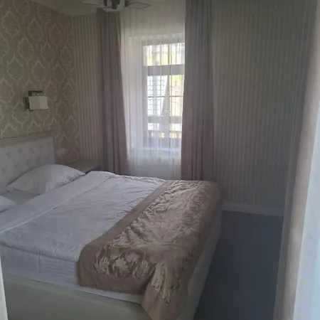 гор Aparthotel *