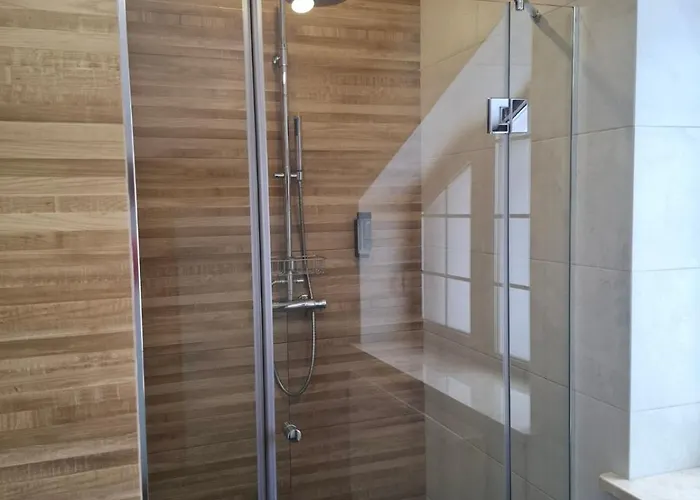 гор Apartmanhotel Poljanicja